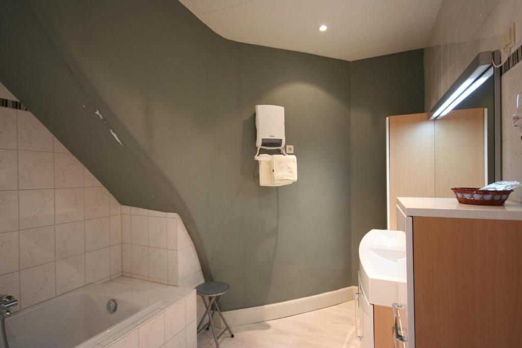 Hostellerie La Maison Stavelot Room photo